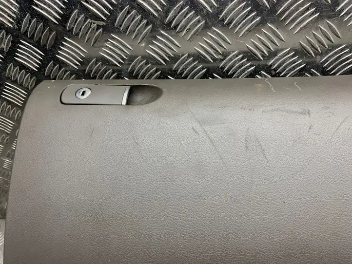 Audi A4 S4 B6 8E 8H (2000 - 2006) 8E1880302B Бардачок в сборе — фото 5