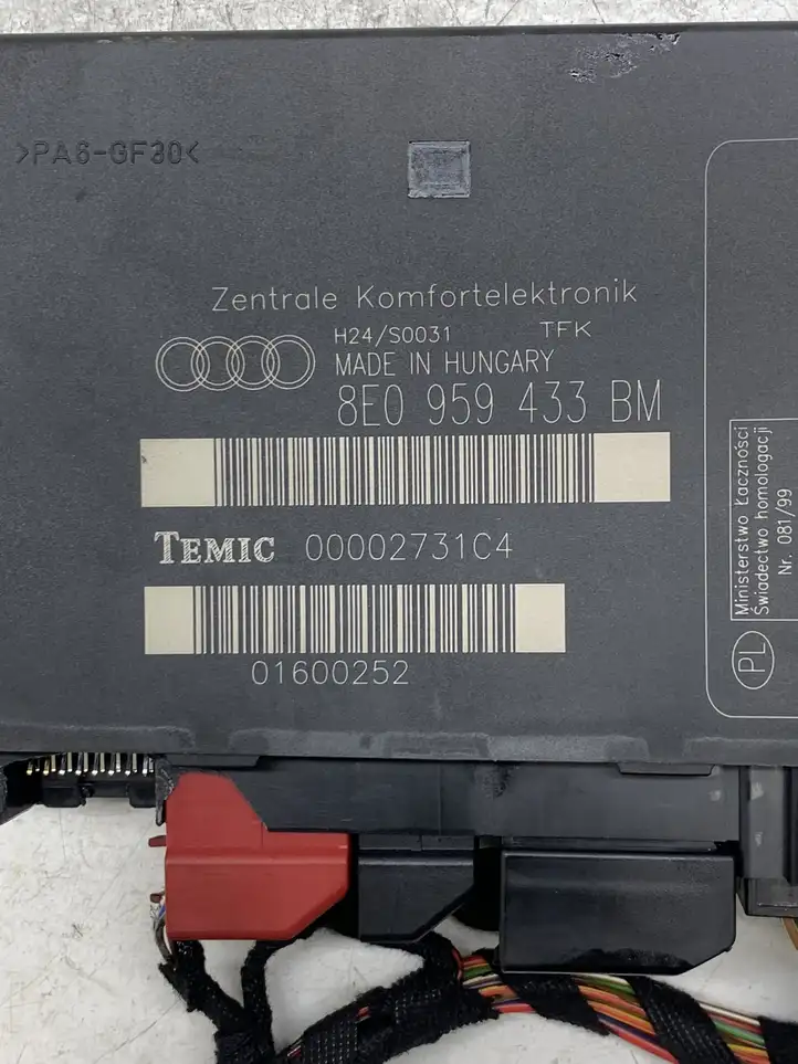 Audi A4 S4 B7 8E 8H (2004 - 2009) 8E0959433BM Модуль комфорта — фото 2