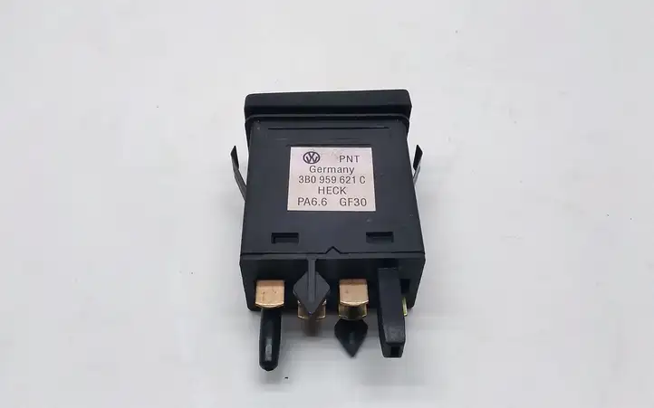Volkswagen PASSAT B5.5 (2001 - 2005) 3B0959621C Кнопка обогрева стекла — фото 2