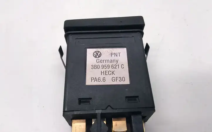 Volkswagen PASSAT B5.5 (2001 - 2005) 3B0959621C Кнопка обогрева стекла — фото 3