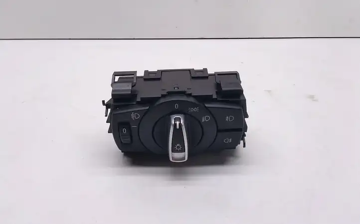 BMW 3 E90 E91 (2005 - 2012) 916940501 Включатель фонарей — фото 1