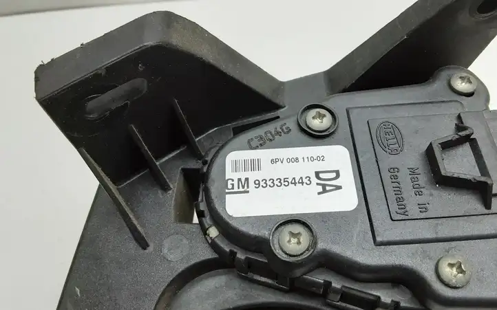 Opel Meriva A (2002 - 2006) 93335443 Педаль акселератора — фото 2
