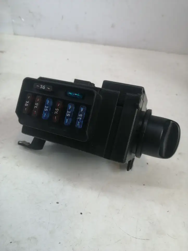 Mercedes-Benz Vaneo W414 (2001 - 2005) 1685450604 Включатель фонарей — фото 2