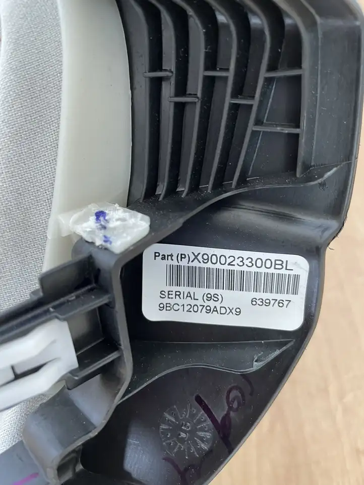 Jeep Grand Cherokee (2010 - 2021) Обшивка рулевой колонки — фото 4