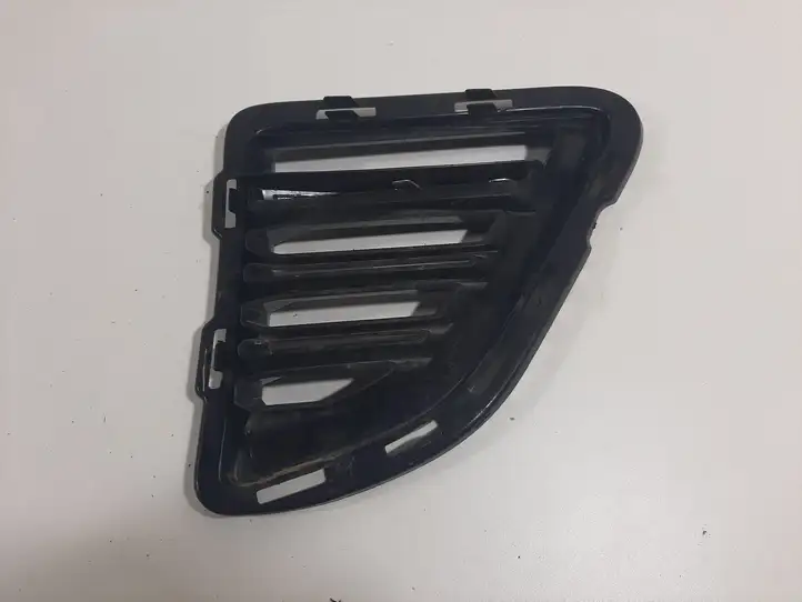 Chevrolet Camaro (2018 - ) 84278550 Решетка противотуманной фары — фото 2