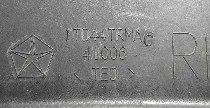 Dodge Ram (2008 - ) 1TD44TRMAC Задняя колесная арка — фото 2