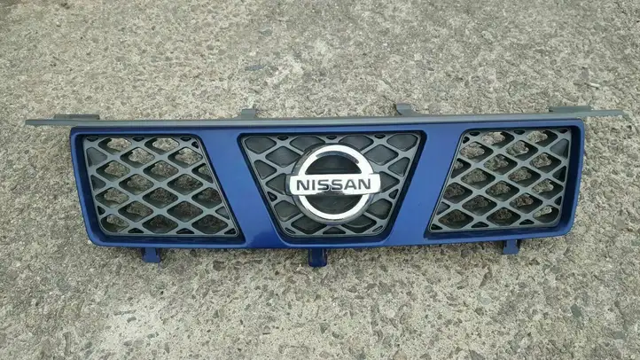 Nissan X-Trail T30 (2001 - 2007) 62310EQ303 Передняя решетка — фото 1