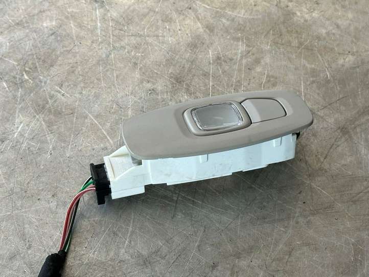 Renault Kadjar (2015 - 2018)  264304513R Другой фонарь салона