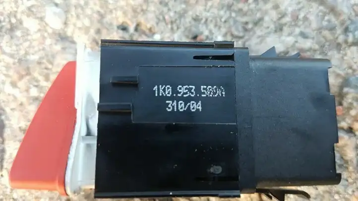 Volkswagen Golf V (2003 - 2009) 1K0953509A Включатель аварийных фонарей — фото 2