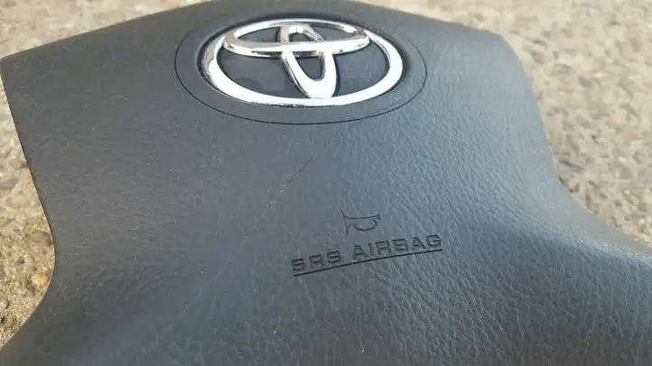 Toyota Avensis T250 (2006 - 2009) 4513005112A Подушка безопасности руля — фото 2