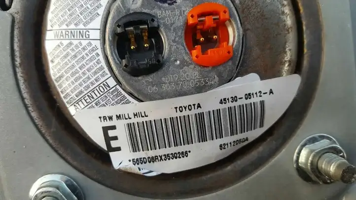 Toyota Avensis T250 (2006 - 2009) 4513005112A Подушка безопасности руля — фото 4