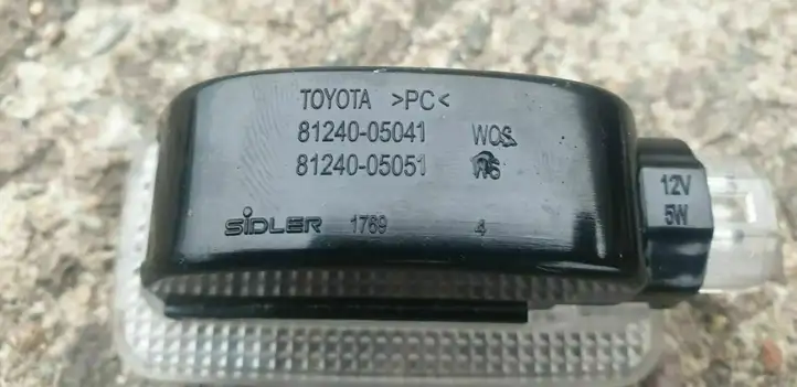 Toyota Avensis T250 (2006 - 2009) 8124005041 Плафон салона — фото 4