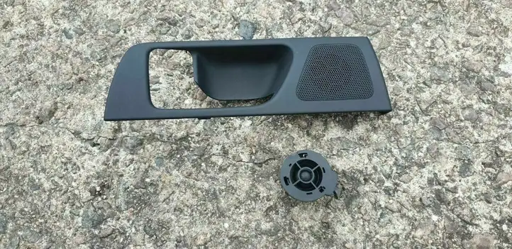 Toyota Avensis T250 (2006 - 2009) 6761805040B Твитер задних дверей — фото 1