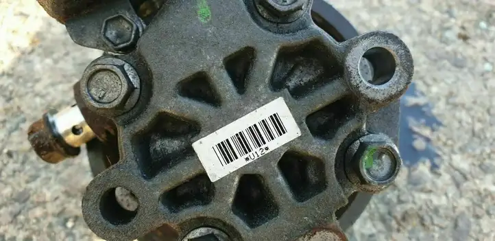 Toyota Avensis T250 (2006 - 2009) Насос ГУР — фото 6
