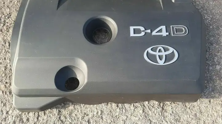 Toyota Avensis T250 (2006 - 2009) Крышка двигателя декоративная — фото 2