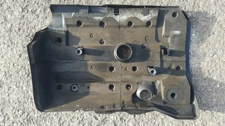 Toyota Avensis T250 (2006 - 2009) Крышка двигателя декоративная — фото 4