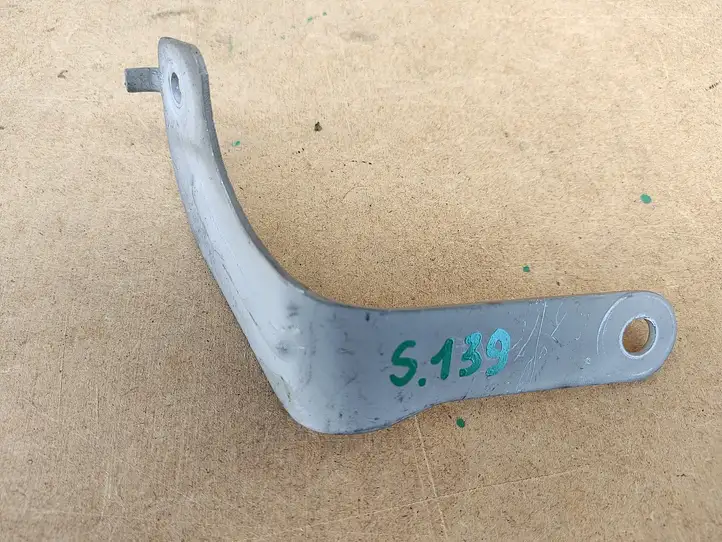 BMW 3 F30 F35 F31 (2012 - 2018) 7245423 Кронштейн звукового сигнала — фото 1