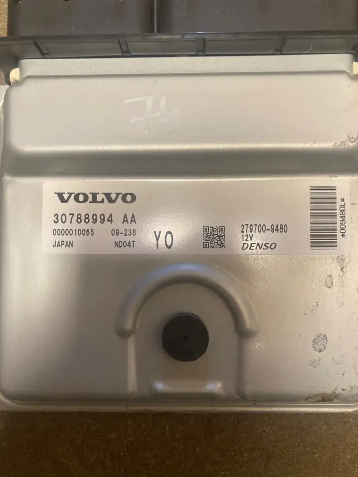 Volvo XC60 (2008 - 2013) 30788994AA Блок управления двигателем (ЭБУ) — фото 2