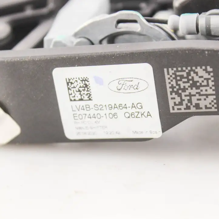 Ford Kuga III (2020 - ) LV4BS219A64AG Крепление наружной ручки передней двери — фото 7