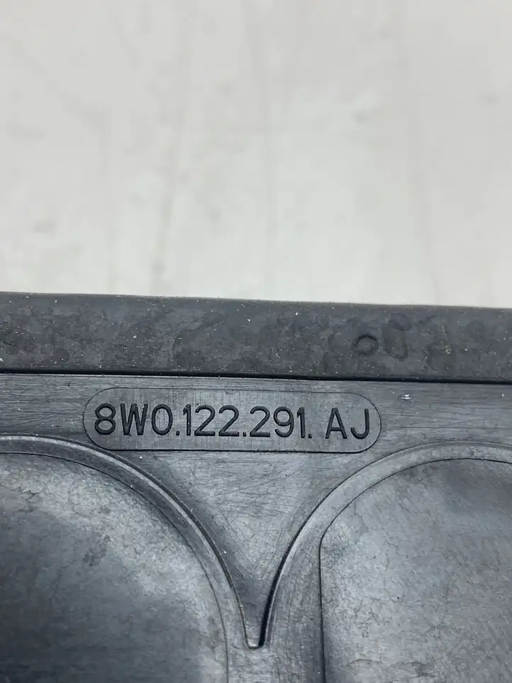 Audi A4 S4 B9 (2015 - 2019) 8W0122291AJ Прочие детали салона — фото 3