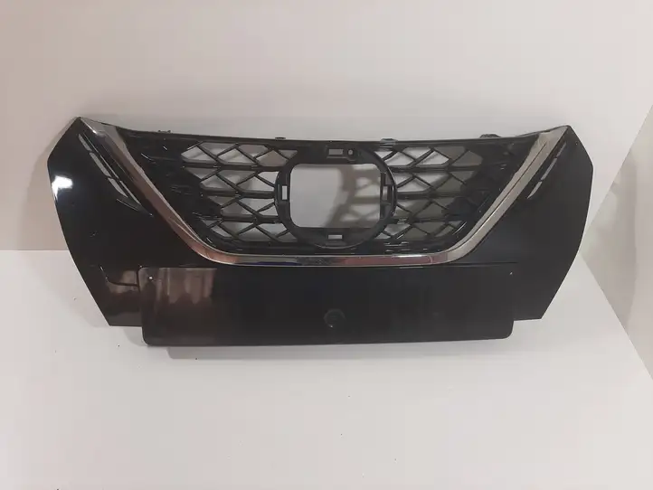 Nissan Micra K14 (2017 - ) 623105FP0A Верхняя решетка радиатора — фото 1