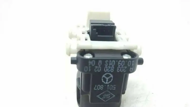 Mercedes-Benz C W203 (2000 - 2007) A2038200210 Блок кнопок стеклоподъемников — фото 4