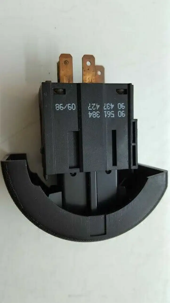 Opel Astra G (1998 - 2004) 90561384 Включатель аварийных фонарей — фото 4