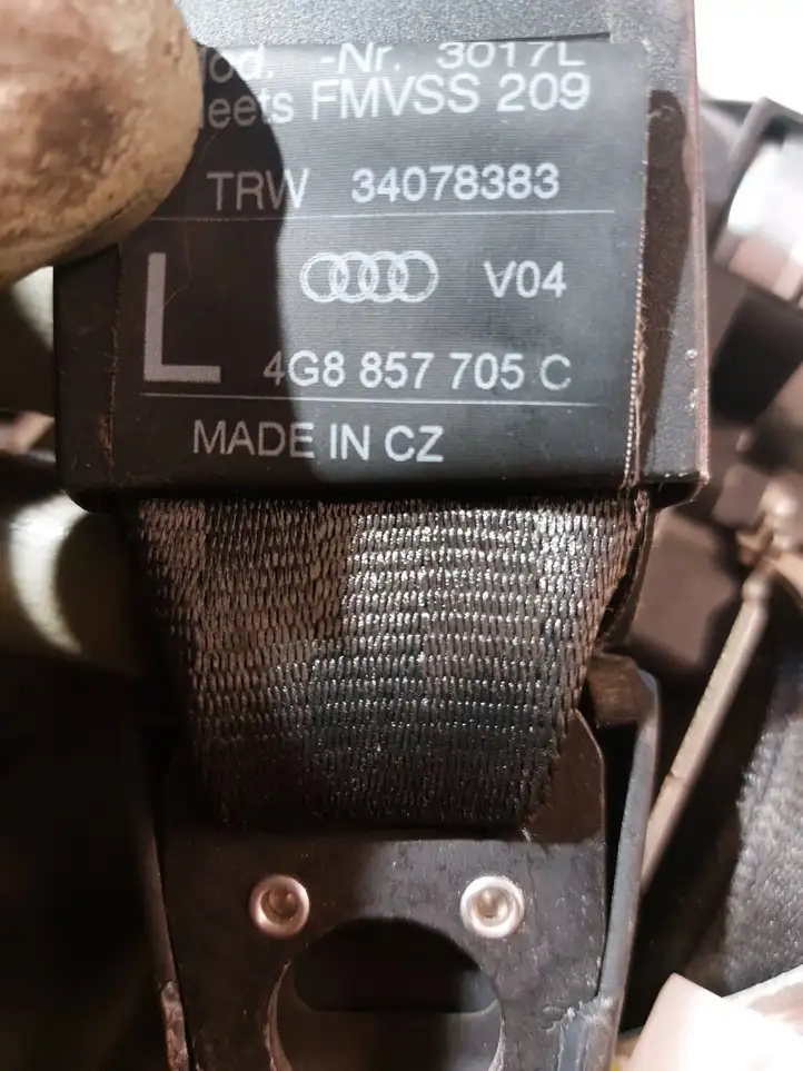 Audi A7 S7 4G (2010 - 2014) 4G8857705C Передний ремень безопасности — фото 3