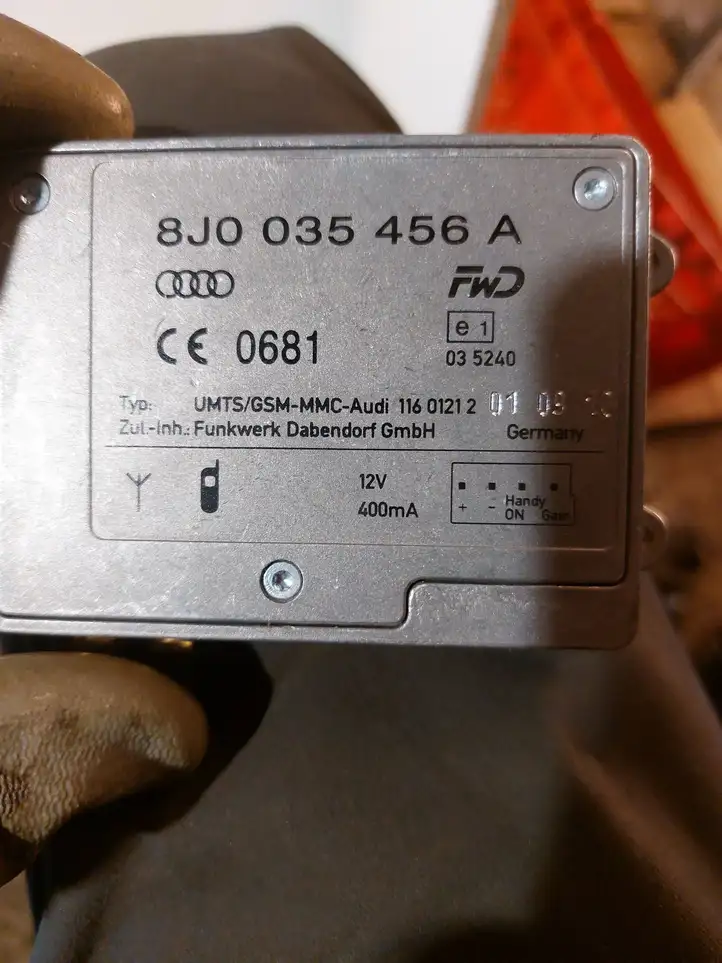Audi A7 S7 4G (2010 - 2014) 8J0035456A Блок управления антеннами — фото 2