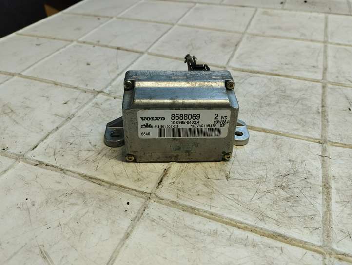 Volvo S60 (2000 - 2004)  8688069 Датчик ESP (системы стабильности) (датчик курсовой устойчивости))