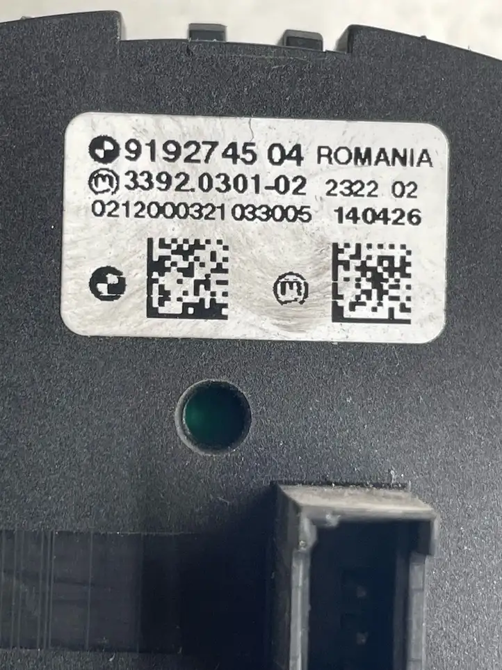 BMW 5 F10 F11 (2009 - 2016) 9192745 Включатель фонарей — фото 3