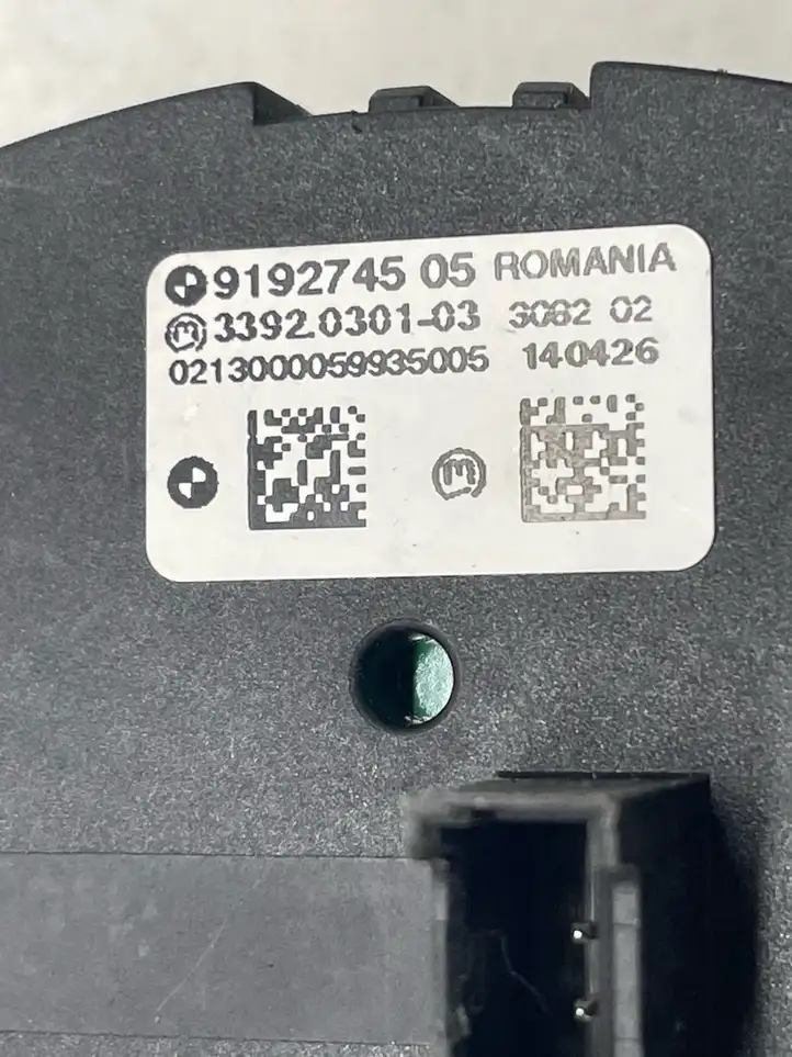 BMW 7 F01 (2008 - 2016) 9192745 Включатель фонарей — фото 2