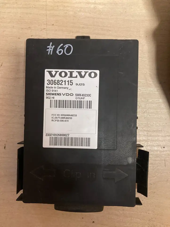 Volvo XC60 (2008 - 2013) 30682115 Блок бесключевого доступа — фото 1