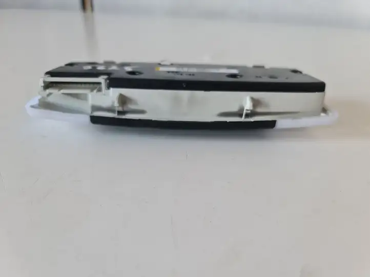 BMW X5 F15 (2013 - 2017) 42931249602 Передняя подсветка — фото 3
