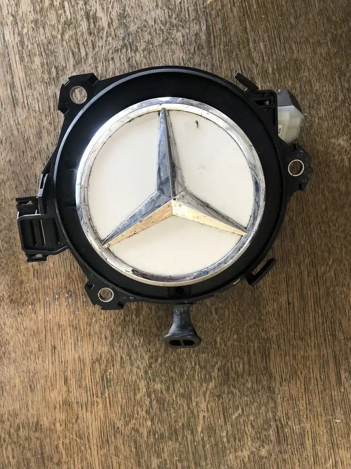 Mercedes-Benz GLC X253/C253 (2015 - ) A0997503300 Ручка багажной двери — фото 1