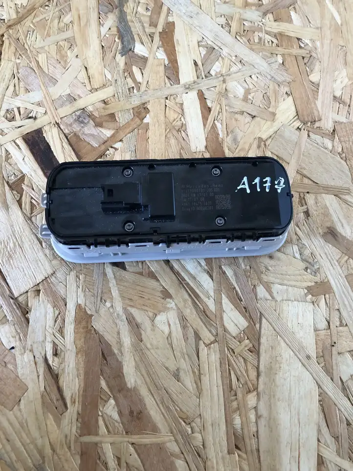 Mercedes-Benz A W177 (2018 - ) 1679050101 Блок кнопок стеклоподъемников — фото 2