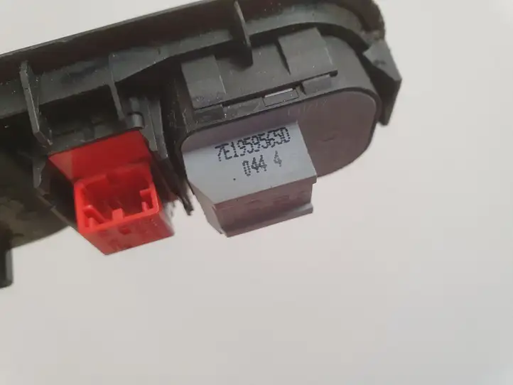 Volkswagen Multivan T5 (2003 - 2015) 7H5959539 Кнопка стеклоподъемников — фото 4