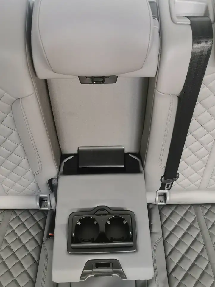 Audi Q5 SQ5 (2017 - ) Комплект салона — фото 23