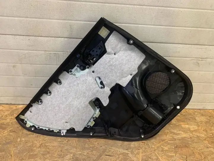 Toyota RAV 4 (XA40) (2012 - 2018) 67787X1B09 Обшивка передней двери — фото 5