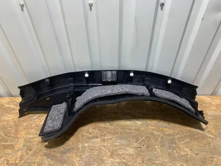 Toyota RAV 4 (XA40) (2012 - 2018) 5838742120 Отделка порога багажника — фото 4