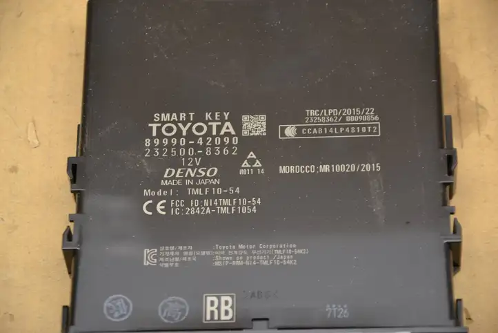 Toyota RAV 4 (XA40) (2012 - 2018) 8999042090 Блок бесключевого доступа — фото 3