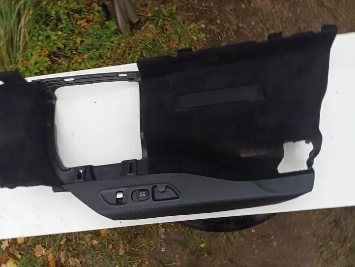 Mercedes-Benz E W213 (2016 - ) A2136906403 Боковая обшивка багажника — фото 1