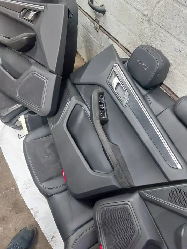 Porsche Macan (95B) (2014 - 2018) Комплект салона — фото 4