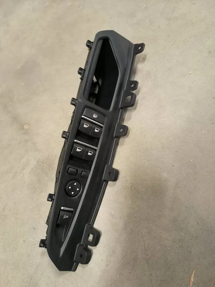 BMW X5 F15 (2013 - 2017) 9297349 Блок кнопок стеклоподъемников — фото 1