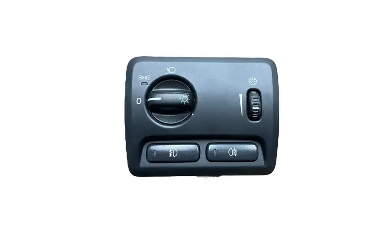 Volvo V70 (2004 - 2007) 30739312 Включатель фонарей — фото 4