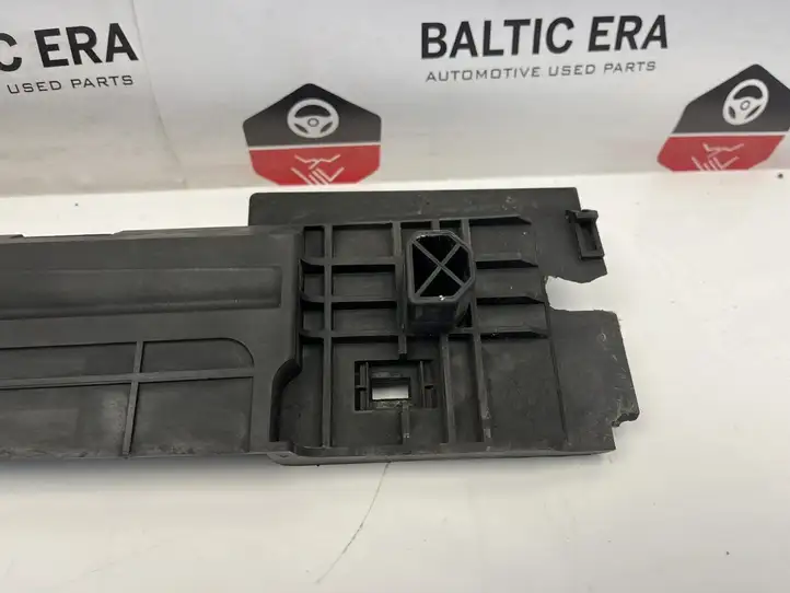 BMW 3 F30 F35 F31 (2012 - 2018) 7600537 Боковая панель радиатора — фото 2