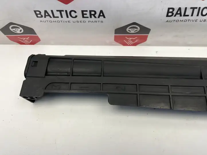 BMW 3 F30 F35 F31 (2012 - 2018) 7600537 Боковая панель радиатора — фото 3