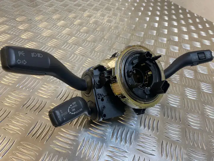 Audi A6 Allroad C6 (2006 - 2008) 4F0953549C Блок подрулевых переключателей — фото 2
