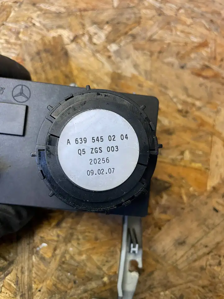 Mercedes-Benz Vito Viano W639 (2003 - 2010) A6395450204 Включатель фонарей — фото 3
