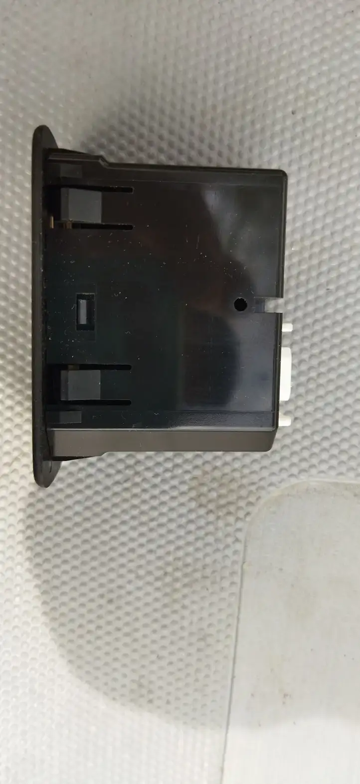 Subaru XV I (2011 - 2018) USB модуль — фото 3
